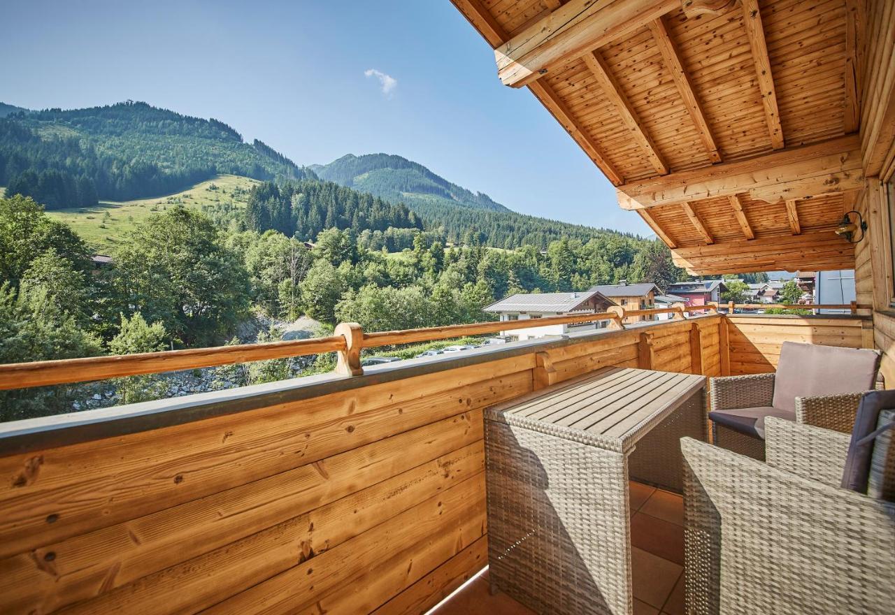 Appartements Haus Alexander Saalbach-Hinterglemm Exteriör bild