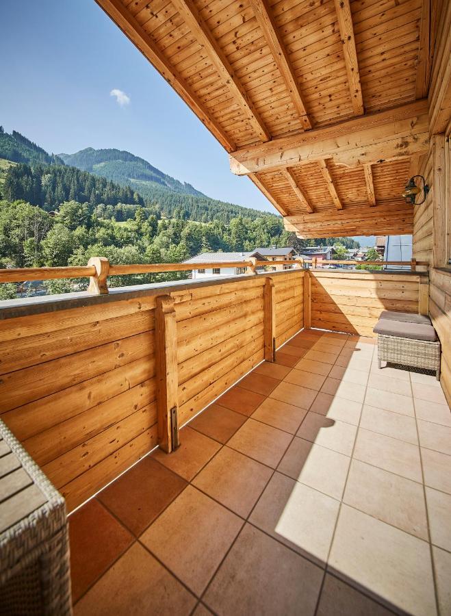 Appartements Haus Alexander Saalbach-Hinterglemm Exteriör bild